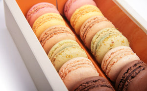 Order macarons from the specialist.