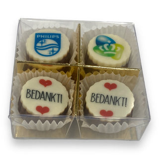 4 bonbons met logo